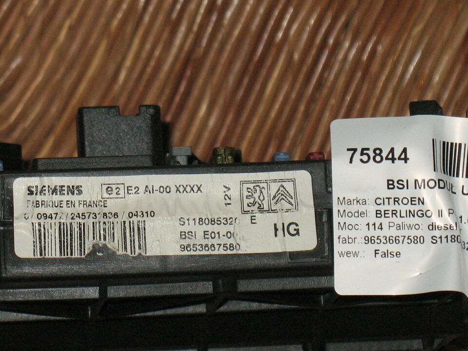 Citroen Berlingo 206 Box fuse BSI E01-00 S118085320E 9653667580