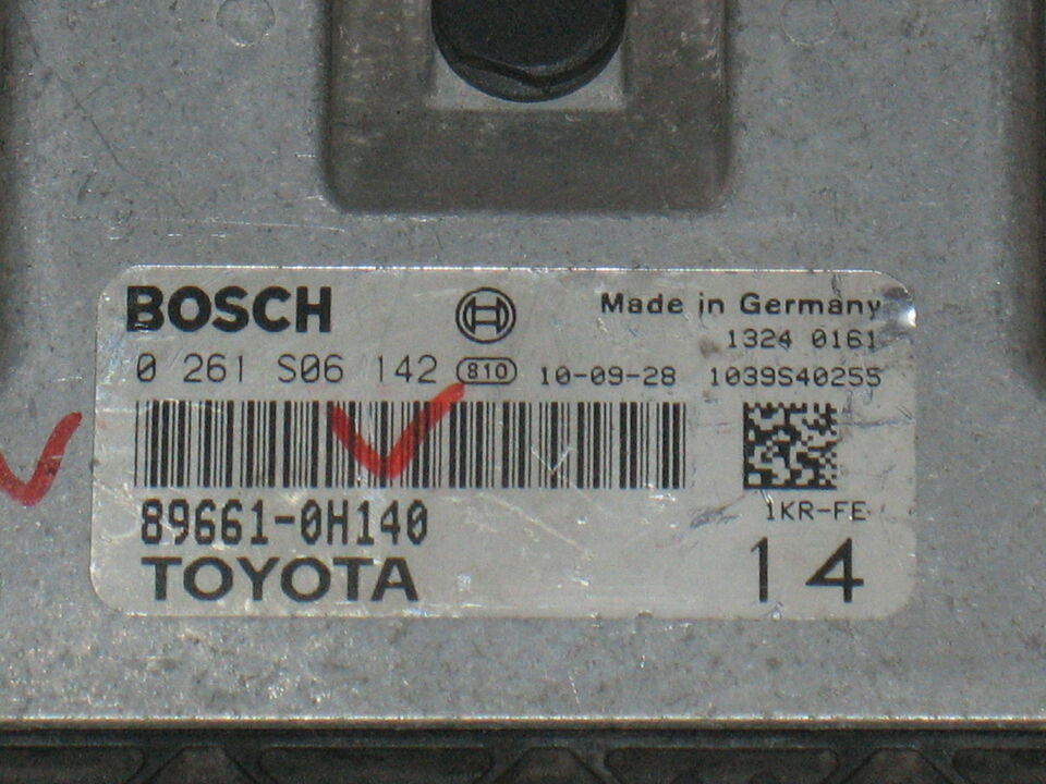 ECU PEUGEOT 107 Toyota Aygo 1.0 , 0261S06142 89661-0H140.