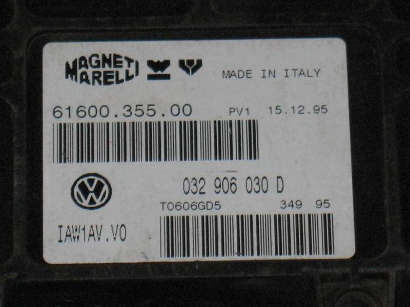 ECU VW VOLKSWAGEN POLO 1.6 AEE 032906030D IAW1AV.V0 6160035500