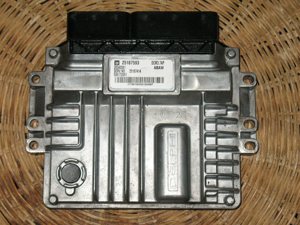 ECU ECU ORLANDO OPEL ANTARA GM 25187593 595172891 28340581