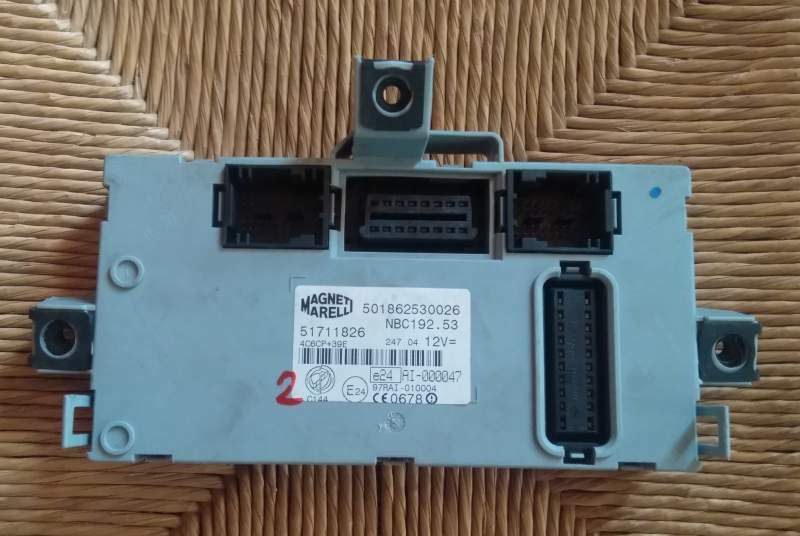 ECU BODY FIAT STILO 1.9 51711826 NBC19253 501862530026