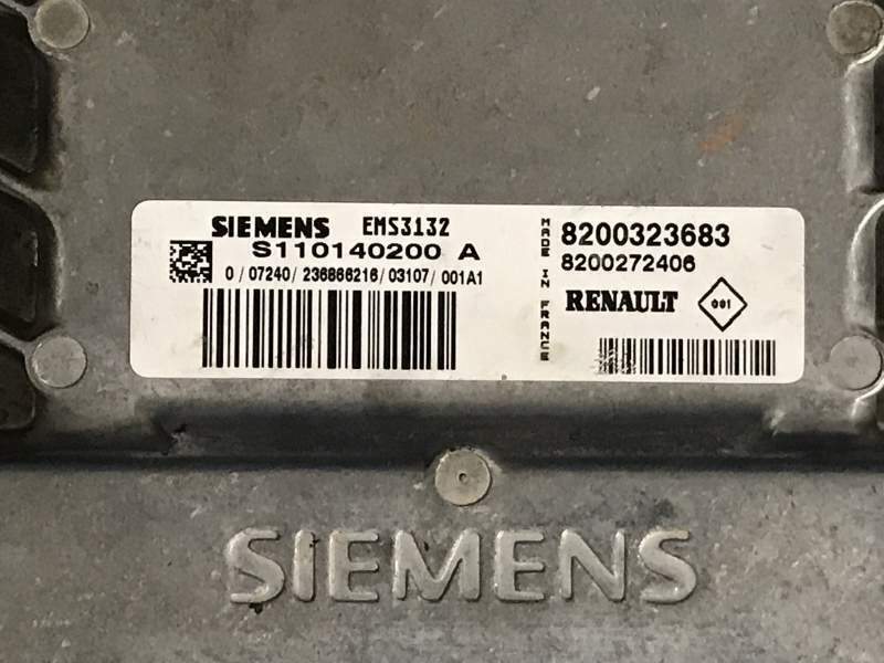 ECU Renault Clio II Siemens EMS3132 8200323683 8200272406