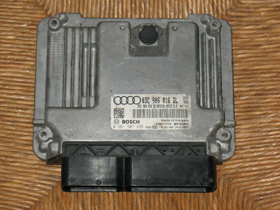 ECU AUDI A1 A3 1.4 TFSI 0261S07495 03C906016DL MED17.5.5 HW:H11