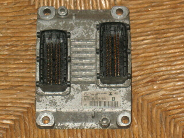 ECU FIAT STILO 1.4 16V 0261208204 00552088500 A152 B ME7.3.H4