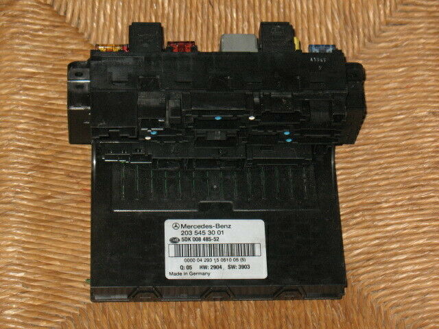 BODY SAM MERCEDESC CLK 2035453001 5DK00848552 HW2904 SW3903