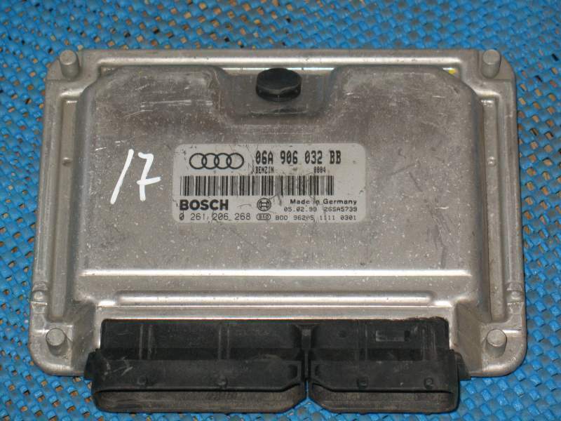 ECU CENTRALINA AUDI A3 1.8T 0261206268 06A906032BB ME7.5