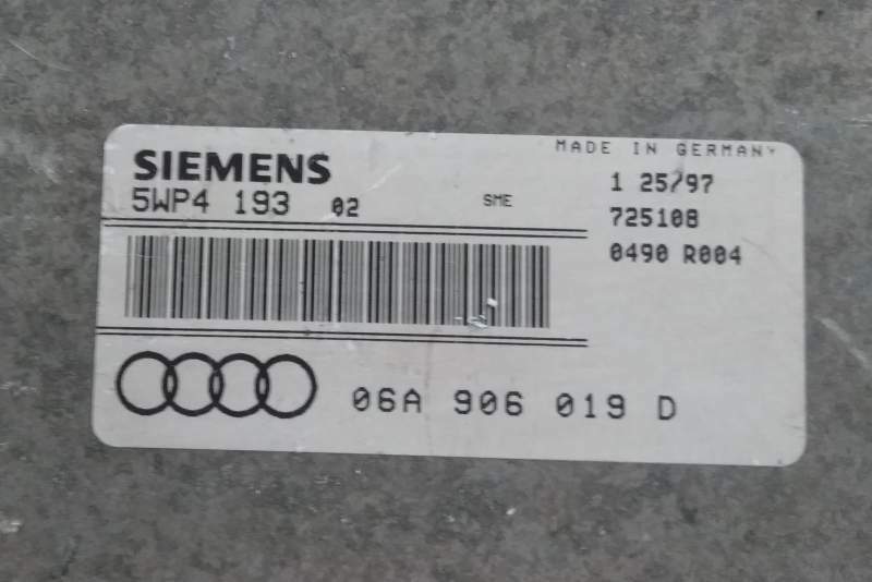 ECU CENTRALINA AUDI A3 1.6 SIEMENS 5WP419302 06A906019D