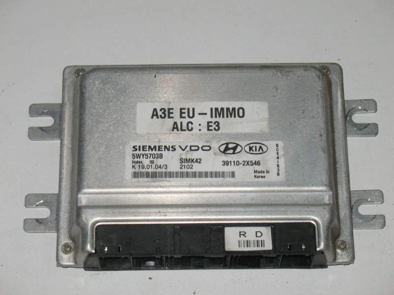ECU Kia Rio 2004 391102X546 39110-2X546 SIEMENS
