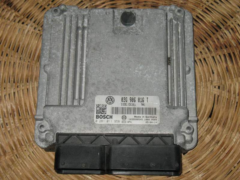 ECU VW GOLF 2.0 TDI 03G906016T BOSCH 0281011956 EDC 16U1-5.41