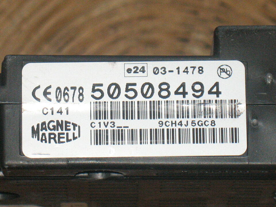 Centralina blue&me usb 50508494 alfa romeo mito magneti marelli