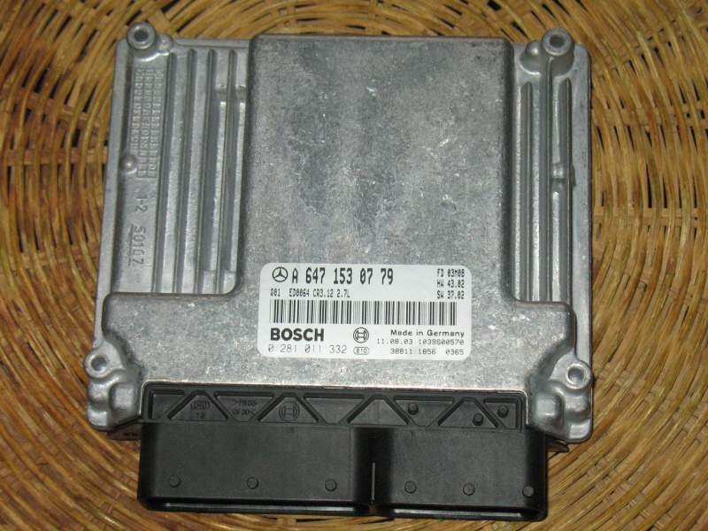 ECU MERCEDES E270 CDI W211 0281011332 A6471530779 EDC16C2 CR3.12