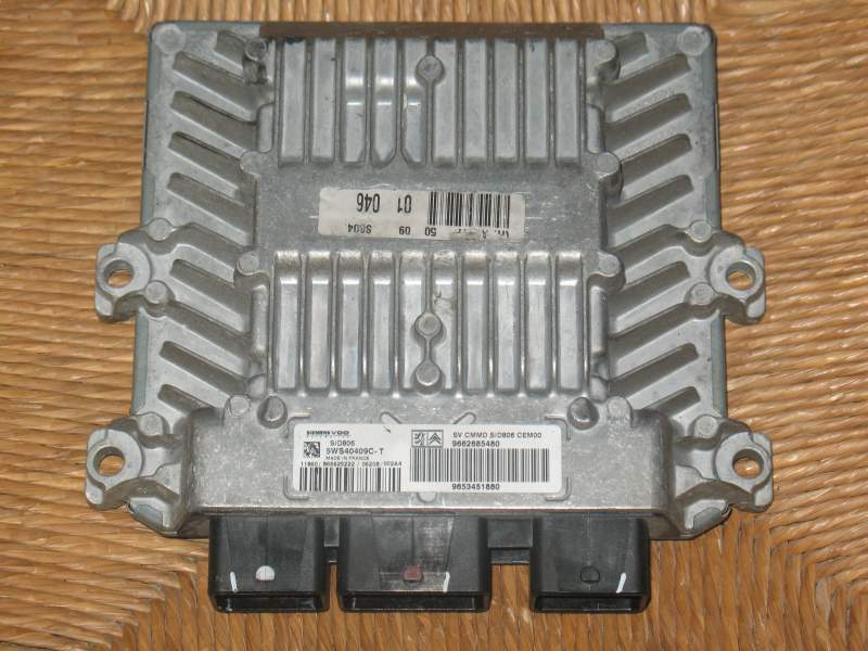 ECU PEUGEOT CITROEN 1.4 HDI SID806 5WS40409C-T 9662685480
