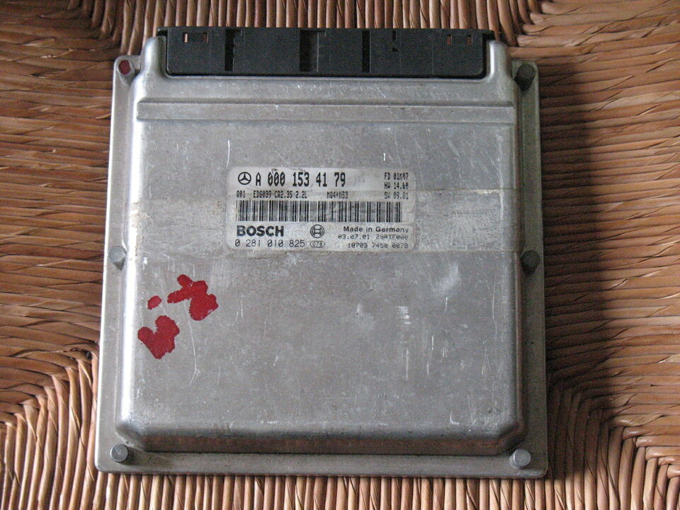 ECU MERCEDES SPRINTER 2.2 0281010825 A0001534179 CR2.35 EDC15C6