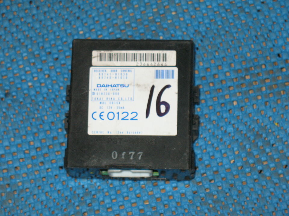 DAIHATSU SIRION Chiusura Centralizzata 89741B1030 89740B1010