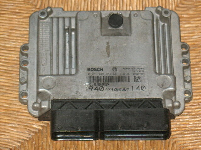 ECU ALFA GIULIETTA 2.0 JTD 0281015951 51899257 EDC16C39