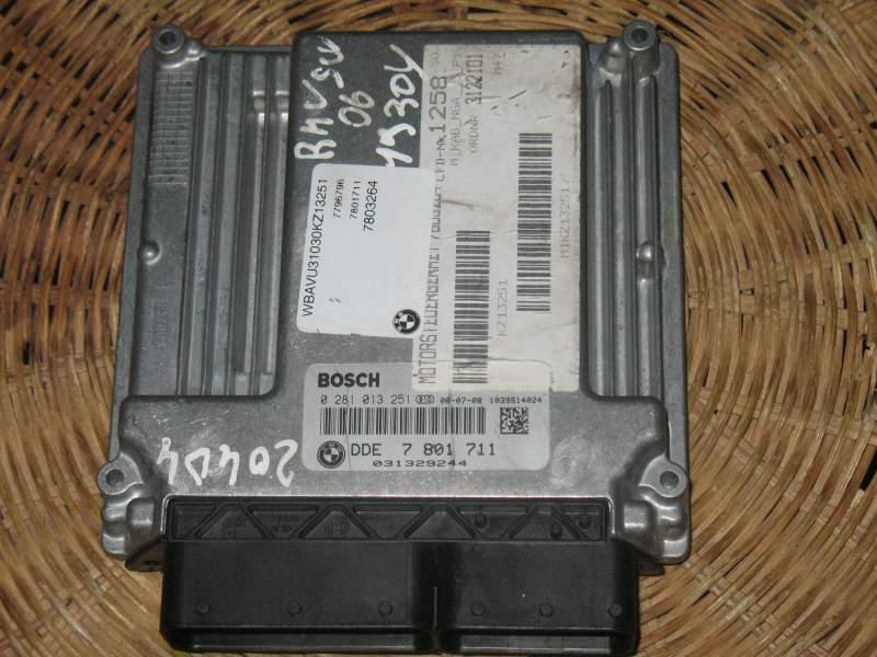 ECU BMW E60 E61 E90 Bosch 0281013251 DDE7801711 EDC16C35