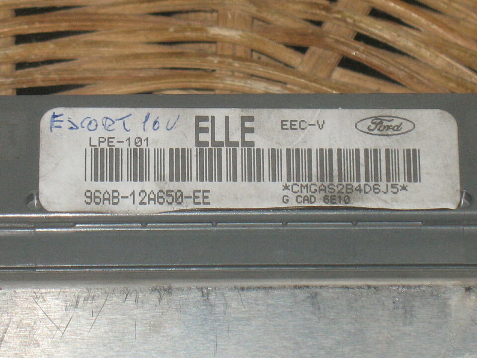 Ecu ford escort 96AB12A650EE ELLE LPE101 96AB 12A650 EE
