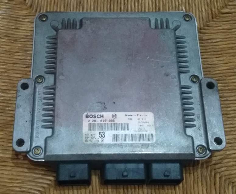 ECU PEUGEOT CITROEN 2.0 HDI 0281010996 9646774280 EDC15C2 53