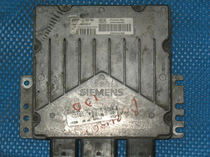 CITROEN PEUGEOT 2.0 HDI 5WS40025D-T SW9644860380 HW9644323980