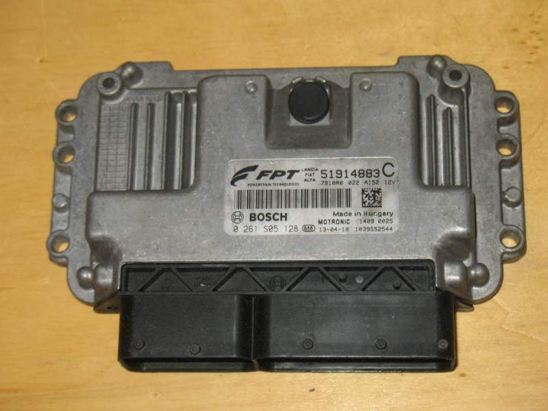 ECU FIAT LANCIA ALFA ME7 9.10 1.4 16V 0261S05128 51914883C