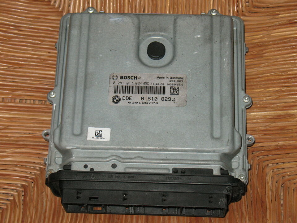 ECU BMW 320 2.0 0281017024 DDE8510829 5WK49515EBR EDC17C41