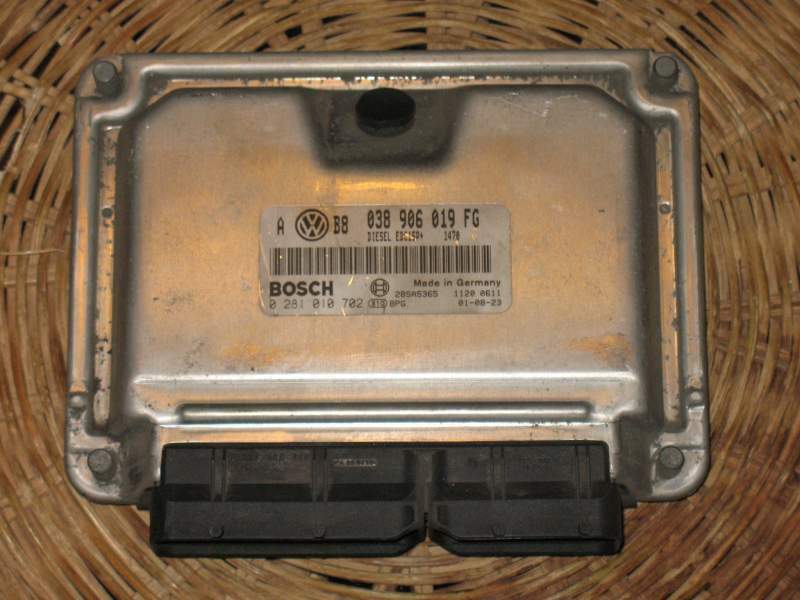 Volkswagen bora sport 1.9 tdi asz ecu 0281010702 038 906 019 fg EDC 15P+22.3.2
