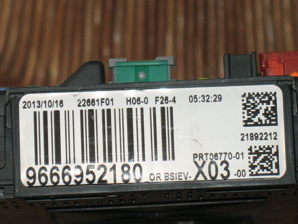 ECU BSI PEUGEOT 207 CITROEN C2 C3 9666952180 BSIEV X03-00