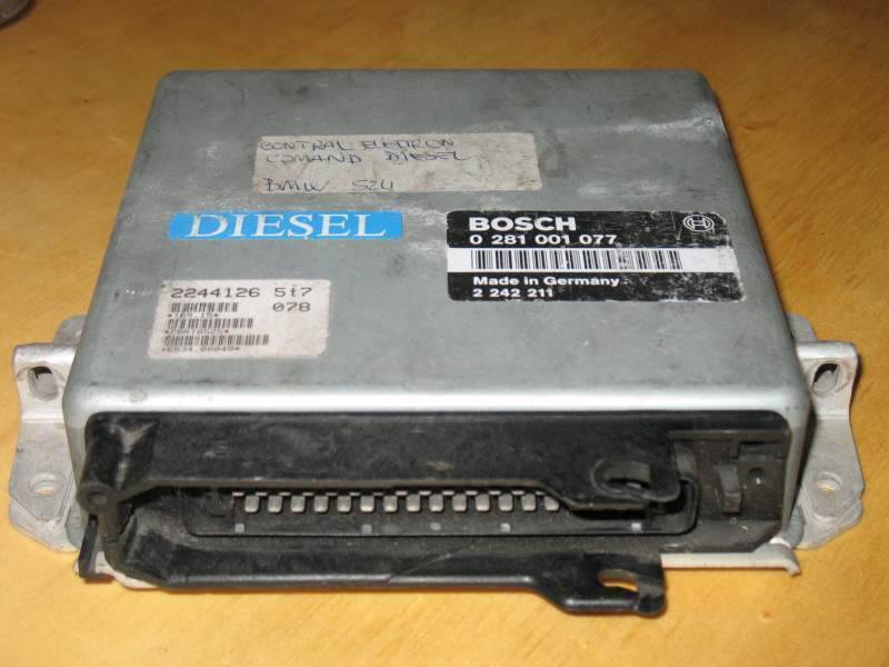BMW SERIE 5 2,4 Diesel 1988-1995 M21D24 ECU BOSCH 0281001077 2242211
