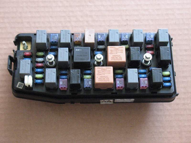 Body fusibili kia ceed 1.4, 08151n