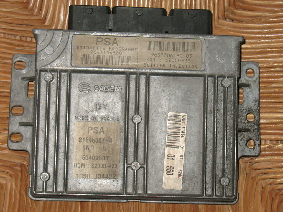 ECU PEUGEOT 206 1.4 SAGEM 216460874 9643134680 963770618005 S2000-23