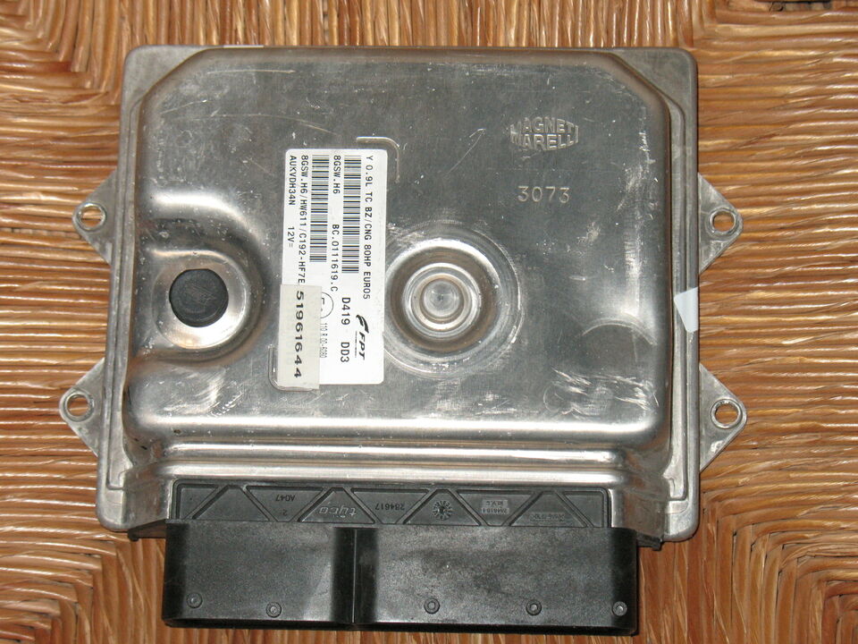 Ecu LANCIA YPSILON 0.9 TWINAIR 51953616 8GSWH6 HW611