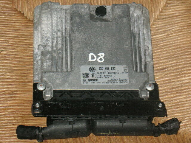 ECU VW PASSAT GOLF TOURAN 1.4 TSI 0261S04448 03C90602 MED17.1