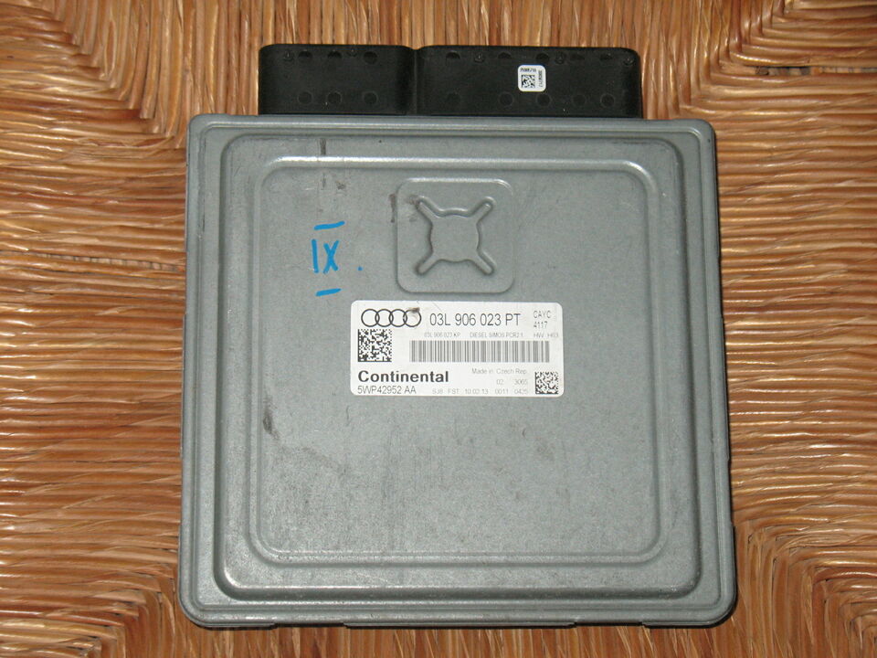 AUDI A1 8X MOTORE ECU 1.6 CAYC 03L906023PT 5Wp42952 AA HW H63