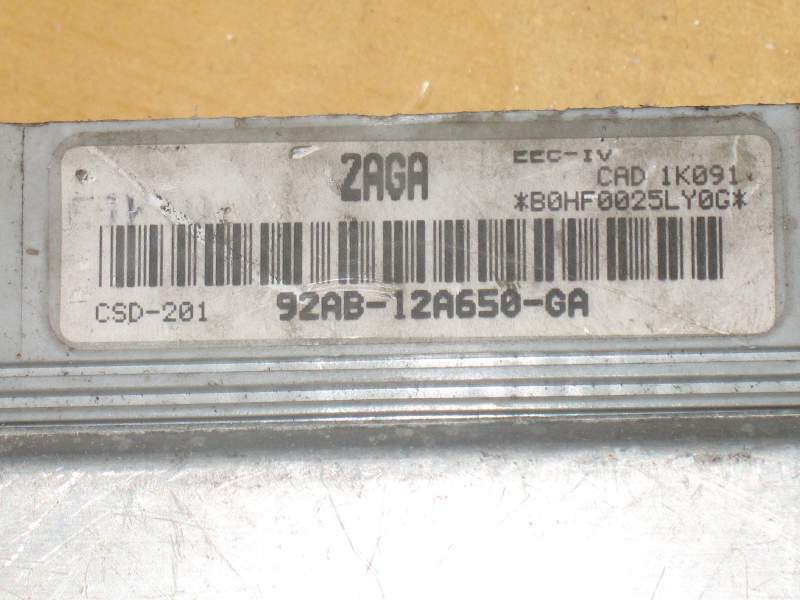 Ford 92AB12A650GA 2AGA CSD201 EECIV 6.668.558
