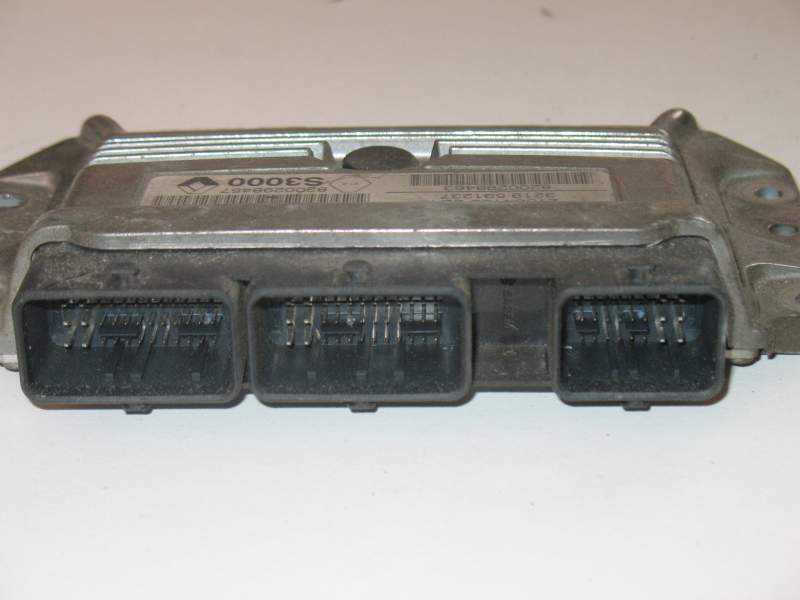 ECU RENAULT MEGANE 1.6 16V 8200298457 21584153-3B1 8200298463