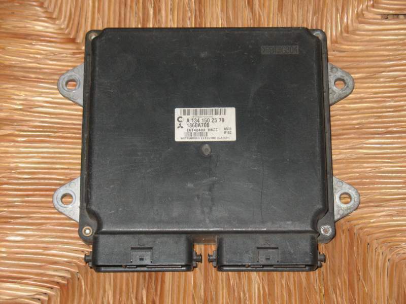 ECU Smart Forfour Motore A 1341502579 Control Unit 1860A708