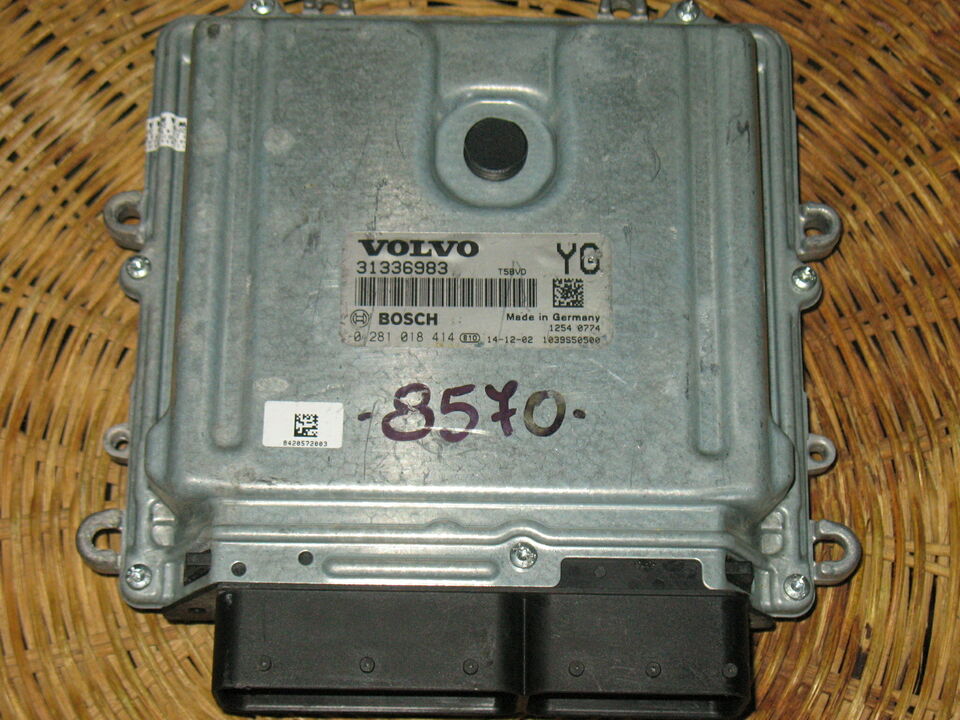 Ecu Volvo XC70 2.4 EDC17CP48 0281018414 31336983 1037516786