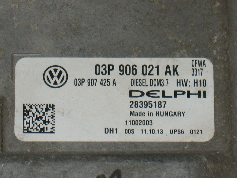 ECU VW VOLKSWAGEN POLO 6R 03P906021AK 03P907425A DCM3.7 28395187