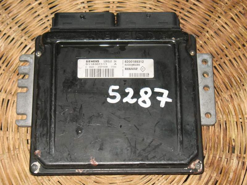 ECU RENAULT CLIO 1.4 SIEMENS S118301111A 8200189312 8200080285