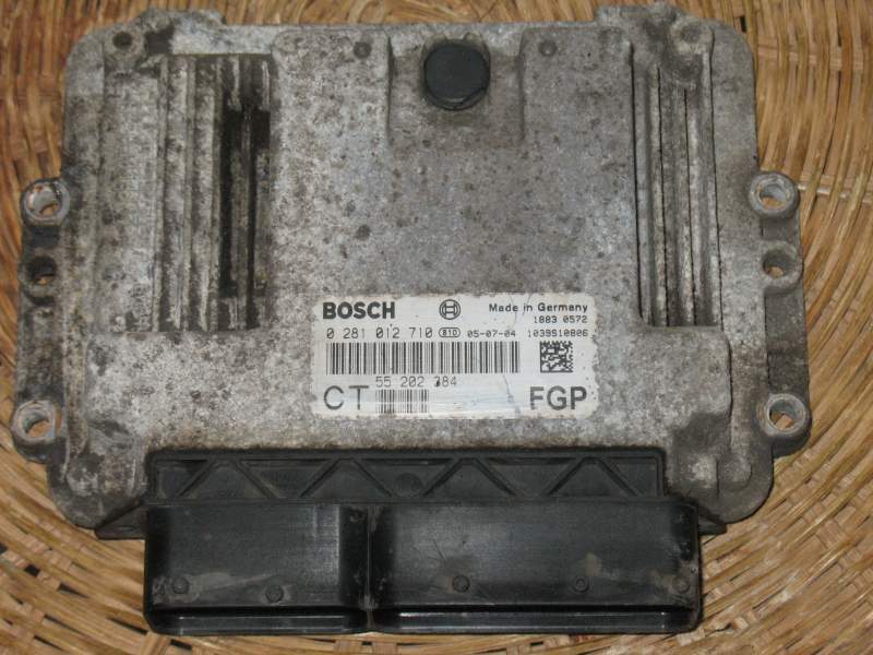 Ecu opel astra zafira 1.9 cdti bosch 0281012710 gm 55202384 ct EDC 16C9-3.12