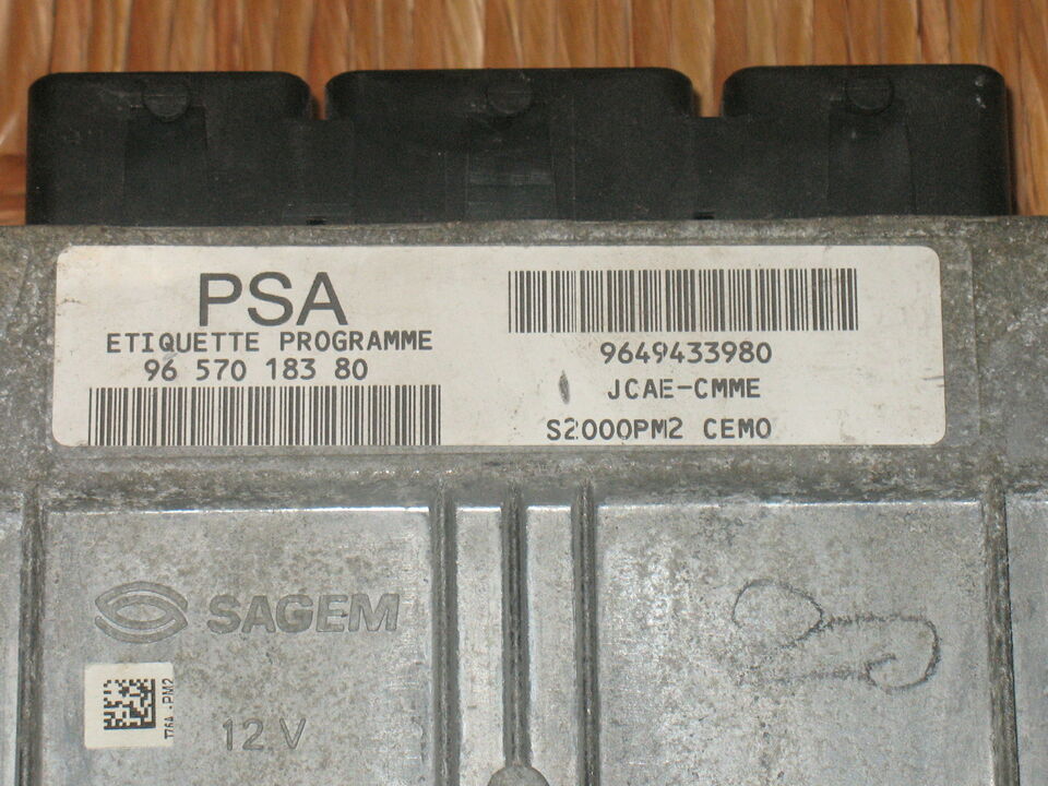 Peugeot Partner ECU S2000PM2 9656297680 9649433980 2158089-7A