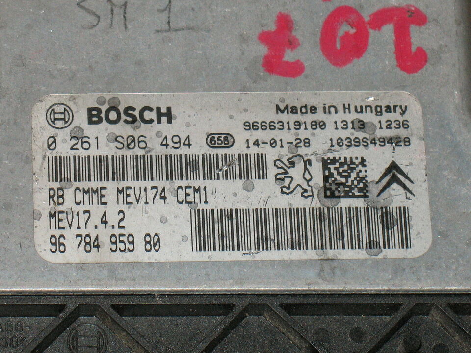 ECU CITROEN Ds3 BOSCH MEV17 4.2 0261S06494 9678495980 PEUGEOT 508