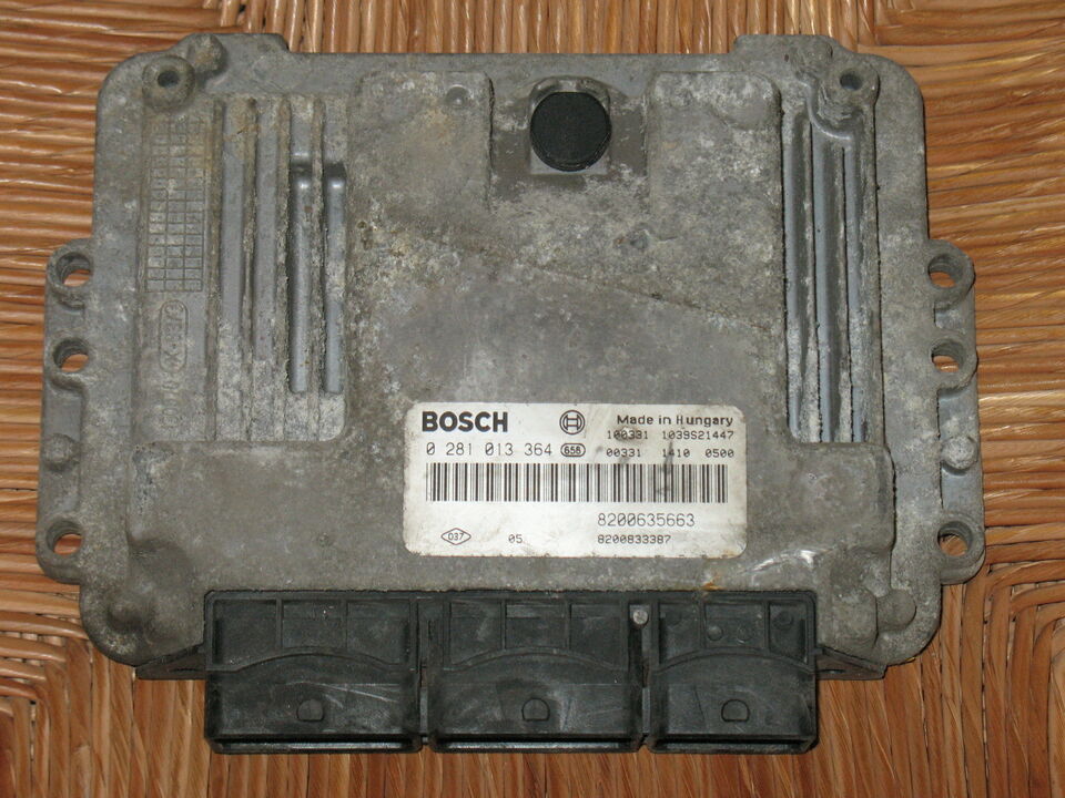 ECU RENAULT MASTER MOVANO 2.5 DCI 0281013364 8200635663 EDC16C36