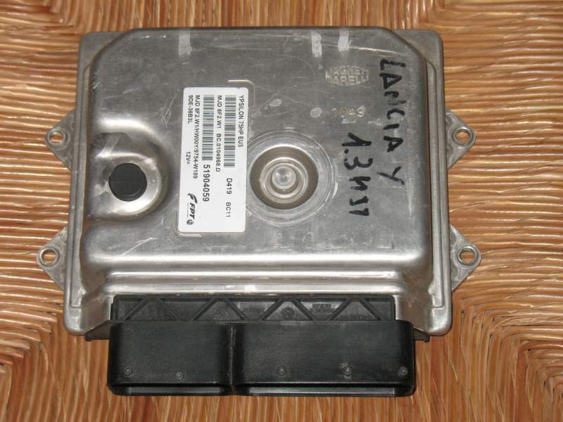ECU 8F2 51904059 LANCIA YPSILON 1.3 D 5M 3P 55KW (201