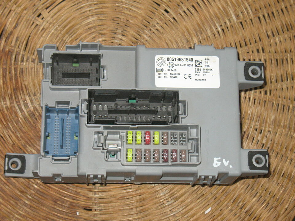 Body computer fiat punto evo 00519631540 519631540 blu