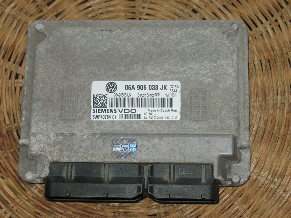 ECU VW GOLF 5WP40764 01 06A906033JK 06A906033 JK SIMOS 7PP.