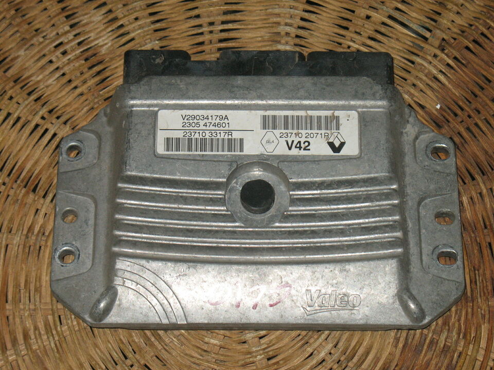 ECU RENAULT CLIO V42 V29034179A 237102071R 237103317R 2305474601