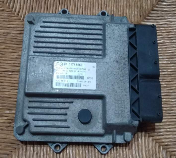 ECU FIAT GRANDE PUNTO 1.3 51781568 MJD 6F3.P4 HW03P SDE 90 HP