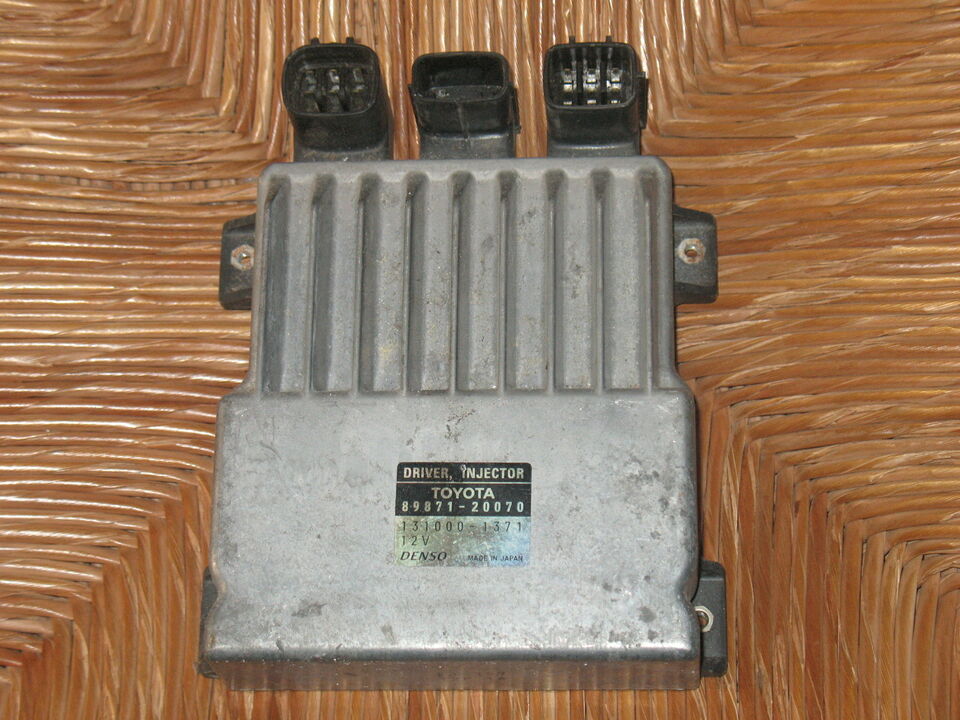 ECU TOYOTA AVENSIS 2.0 89871-20070 8987120070 131000-1371