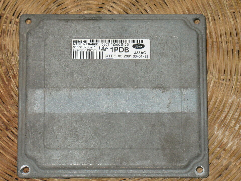 Ford fiesta mk6 ecu 3S61-12A650-CB SIM22 1PDB S118107004 D
